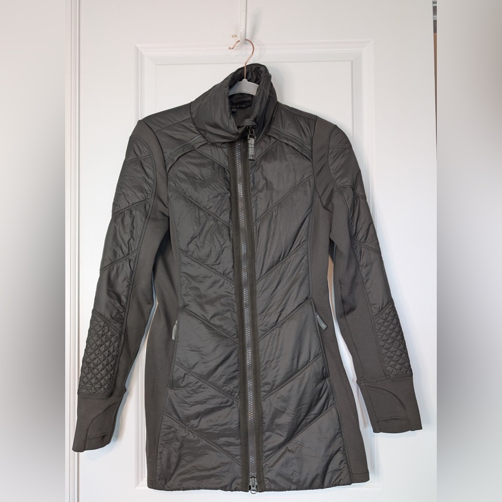 Athleta Women’s Rock Ridge PrimaLoft Coat Peat Green Size XXS